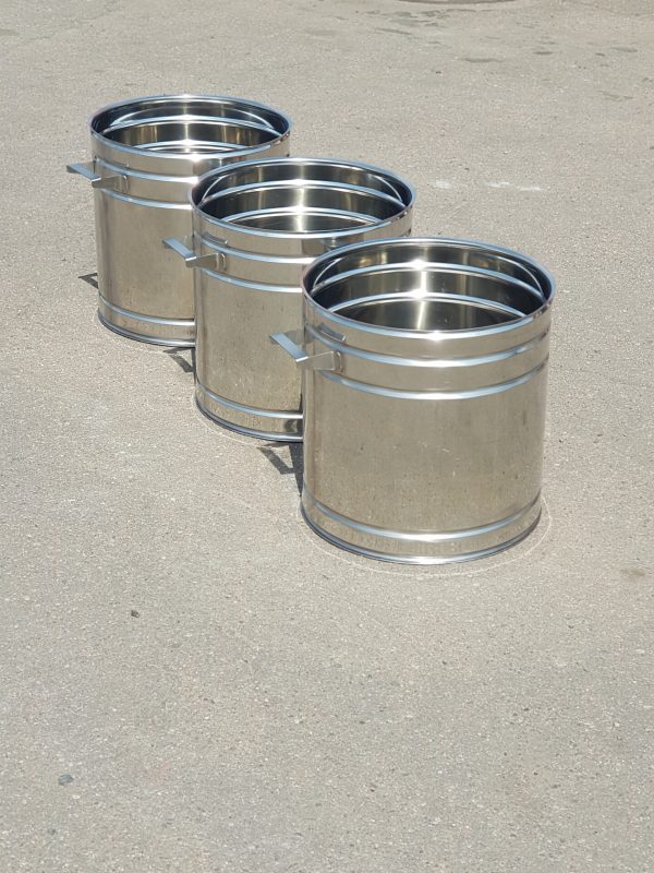 Емкость накопительная из нержавейки на заказ